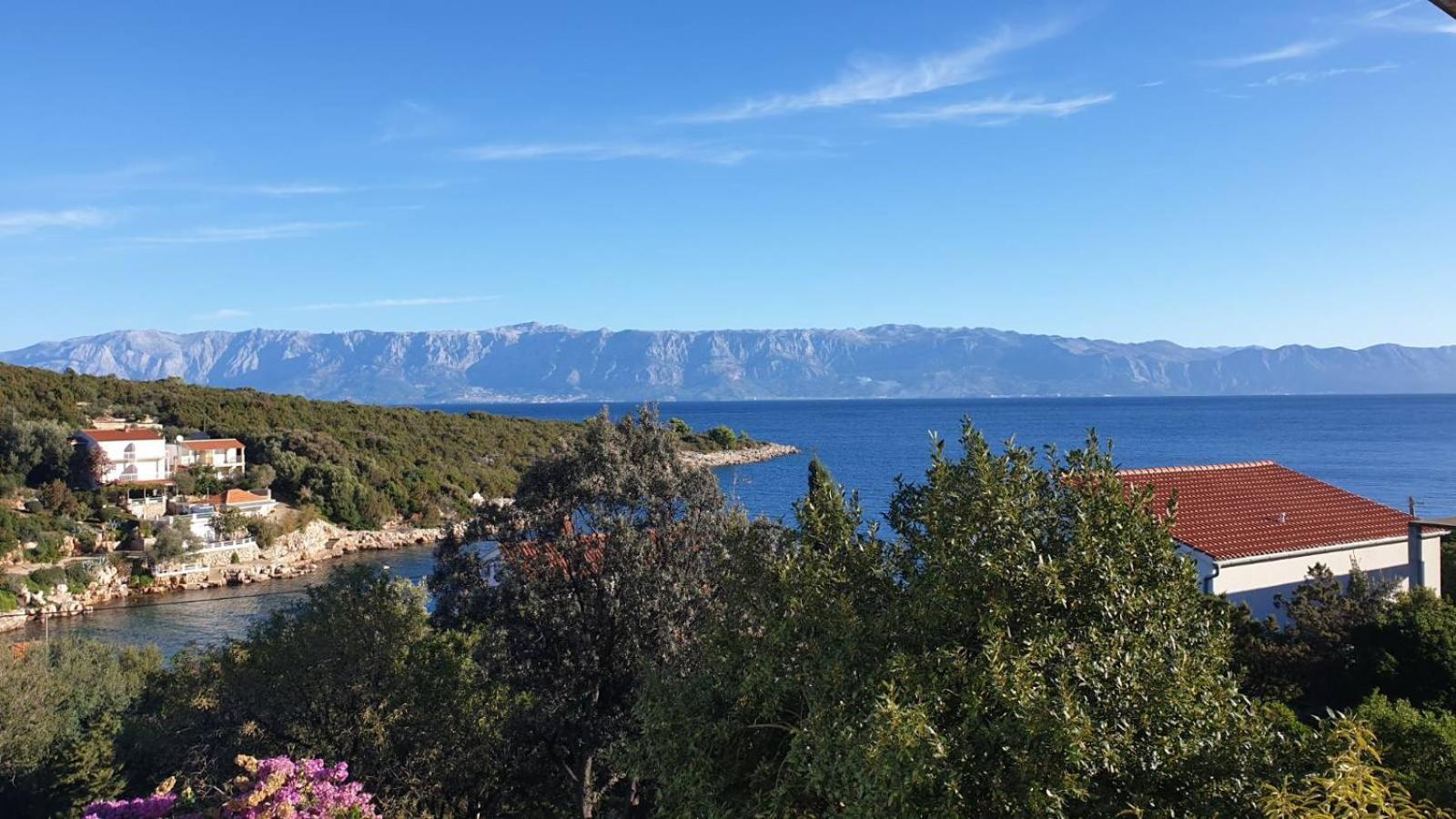Apartmani Marko Gdinj Esterno foto