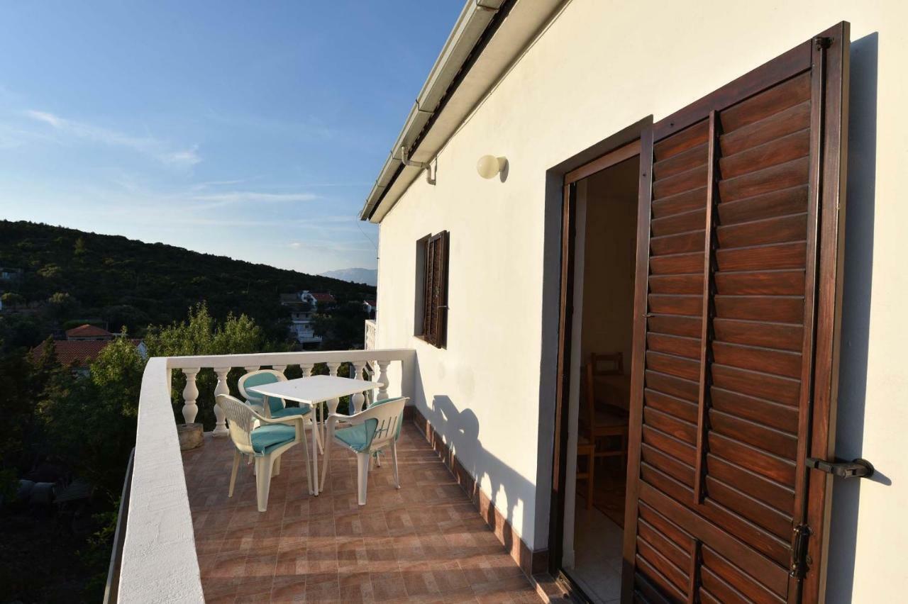 Apartmani Marko Gdinj Esterno foto