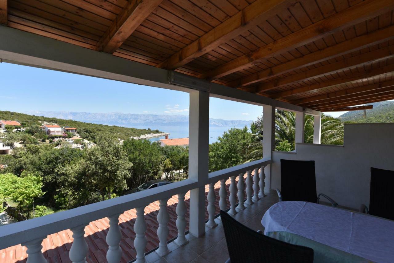 Apartmani Marko Gdinj Esterno foto